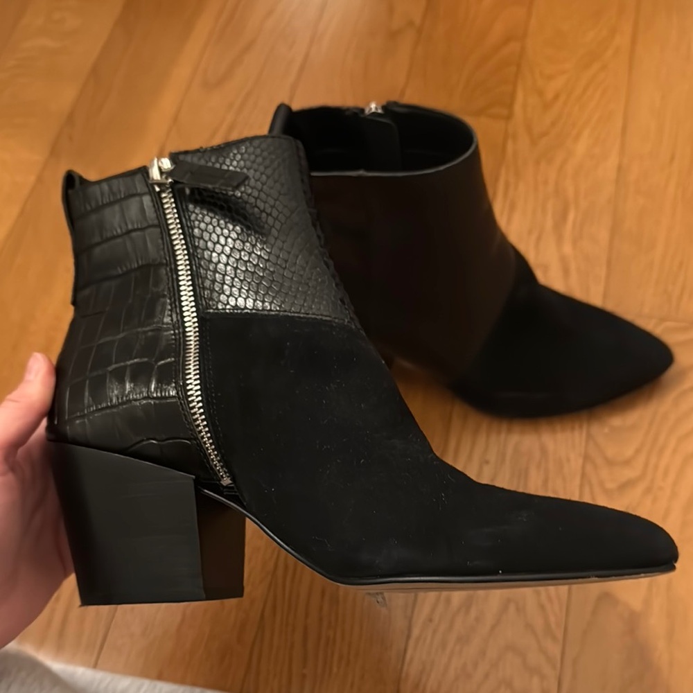 Dolce Vita Black Ankle Boots
